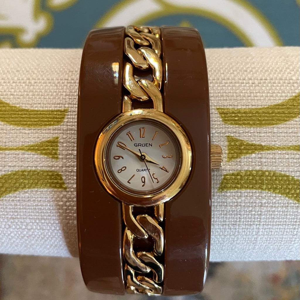 Women’s Gruen Bracelet Quartz Watch